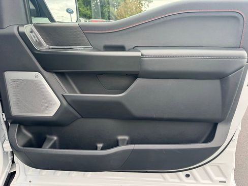 Used 2025 Ford F150 Raptor image 29