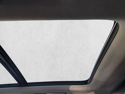 New 2026 Volvo XC90 B6 Ultra image 18