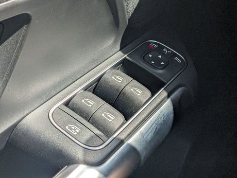 Certified 2024 Mercedes-Benz GLA 35 AMG 4MATIC image 11