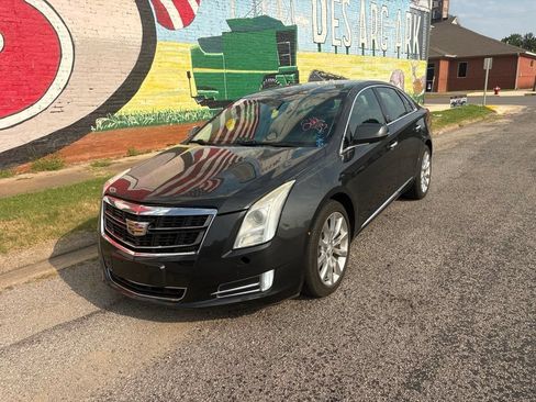 Used 2016 Cadillac XTS Luxury FWD image 1