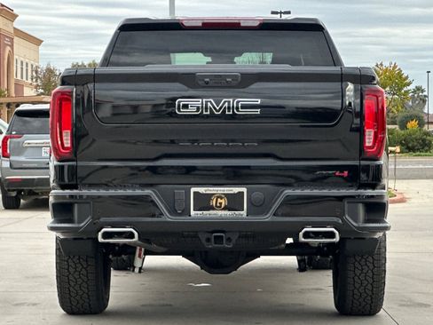New 2026 GMC Sierra 1500 AT4 w/ LPO, Black Badging Package image 5