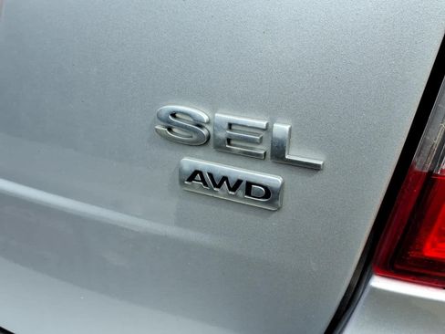 Used 2013 Ford Edge SEL AWD/4WD image 4