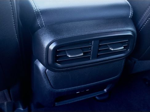 Certified 2025 Honda Passport EX-L image 22
