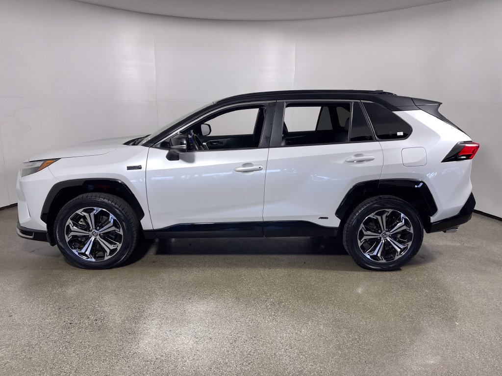 Used 2023 Toyota RAV4 XSE w/ Weather Package AWD/4WD image 6
