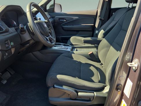 Certified 2021 Honda Passport Sport image 12