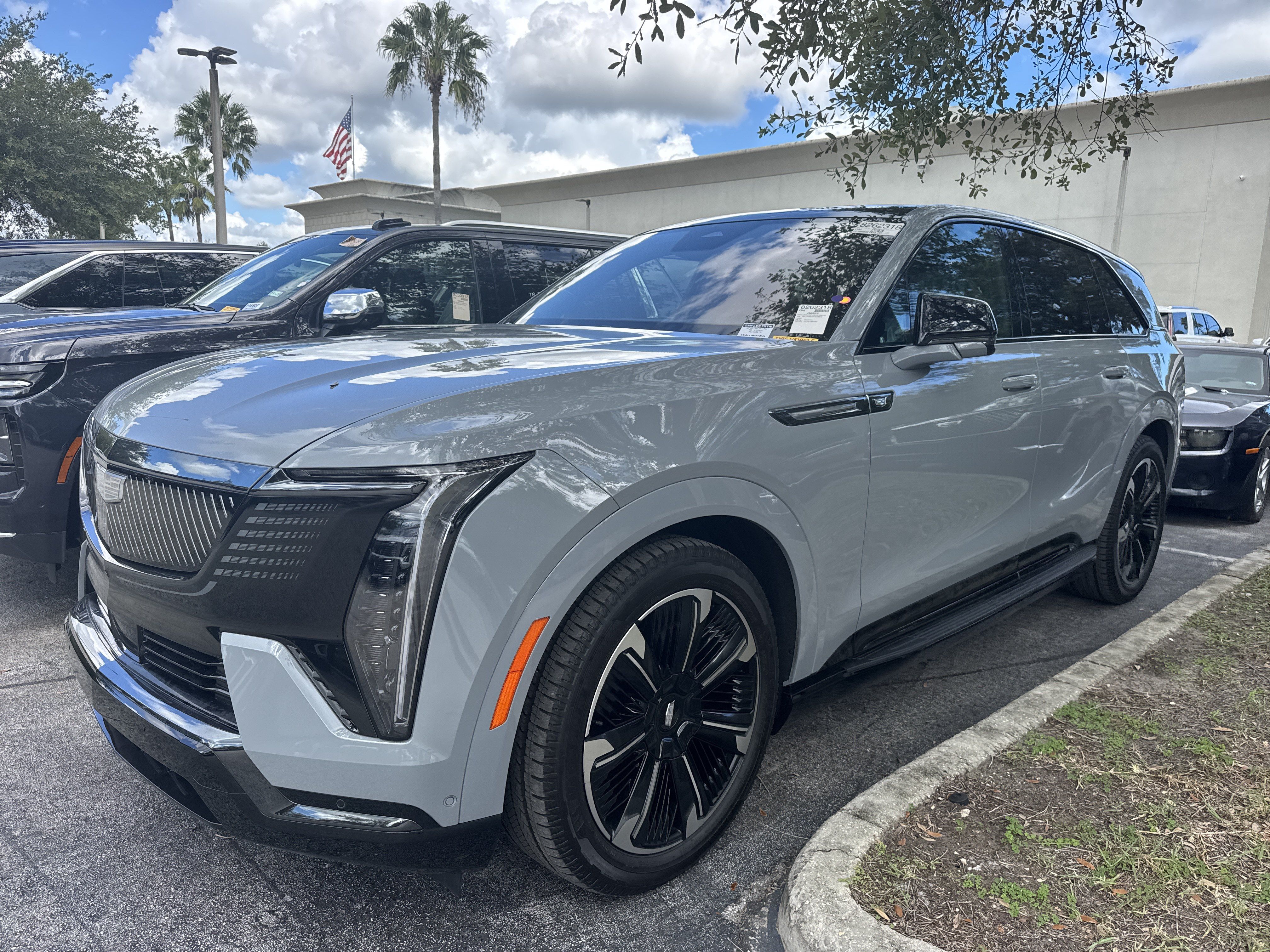 Used 2026 Cadillac Escalade IQ Sport 2 w/ LPO, Floor Liner Package AWD/4WD image 1