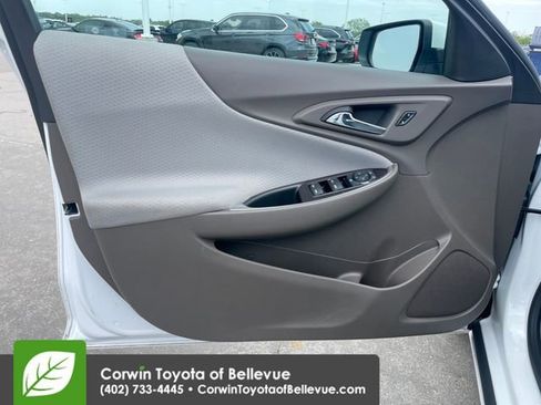 Used 2024 Chevrolet Malibu LT FWD image 18