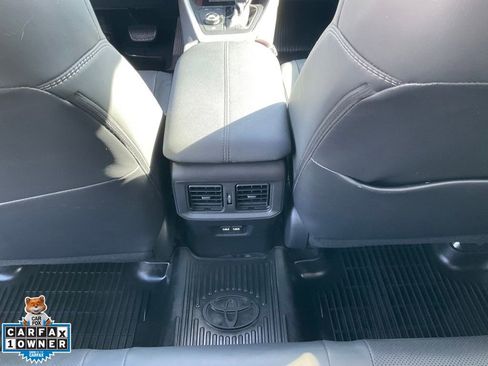 Used 2021 Toyota RAV4 Limited AWD/4WD image 35