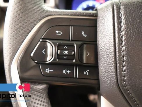 Certified 2025 Toyota Tacoma TRD Sport AWD/4WD image 18