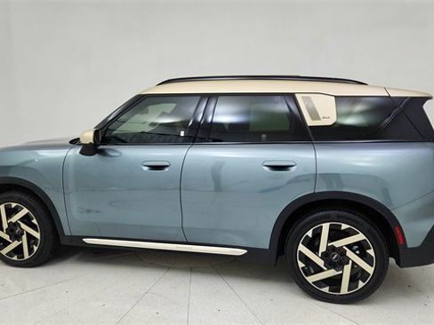 Used 2025 MINI Cooper Countryman SE image 4