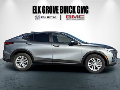 New 2026 Buick Envista Preferred image 3