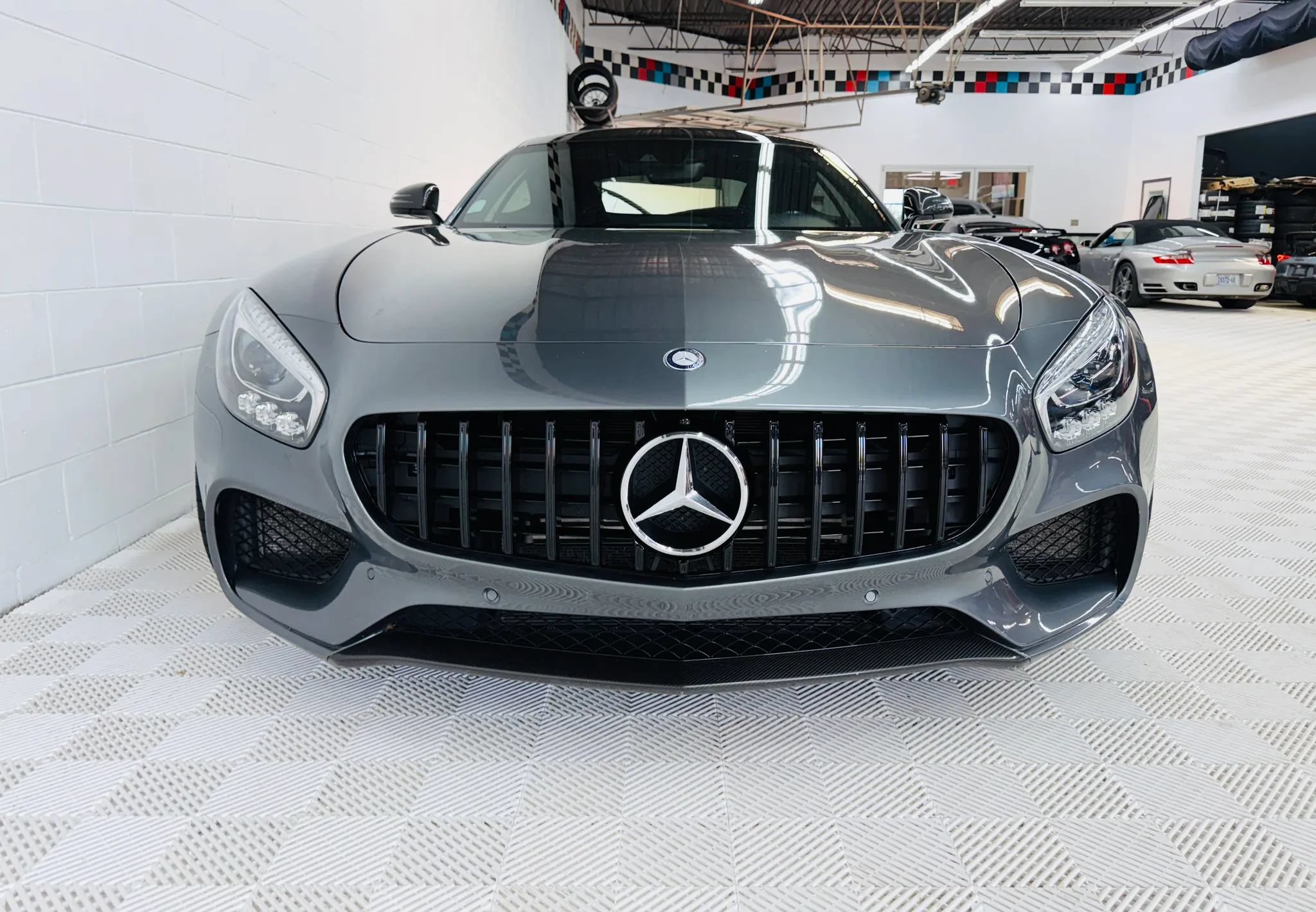 Used 2016 Mercedes-Benz AMG GT S image 25