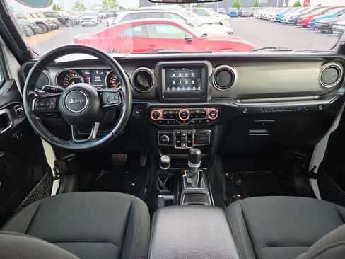 Used 2021 Jeep Wrangler Unlimited Sport AWD/4WD image 16