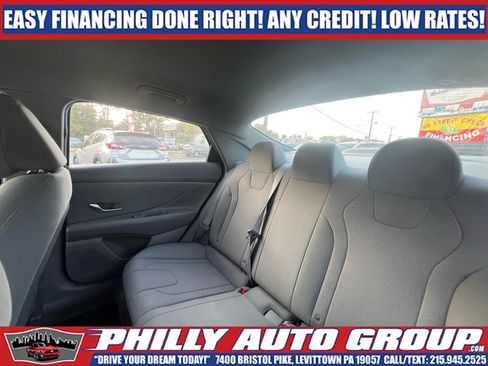 Used 2021 Hyundai Elantra SE FWD image 20