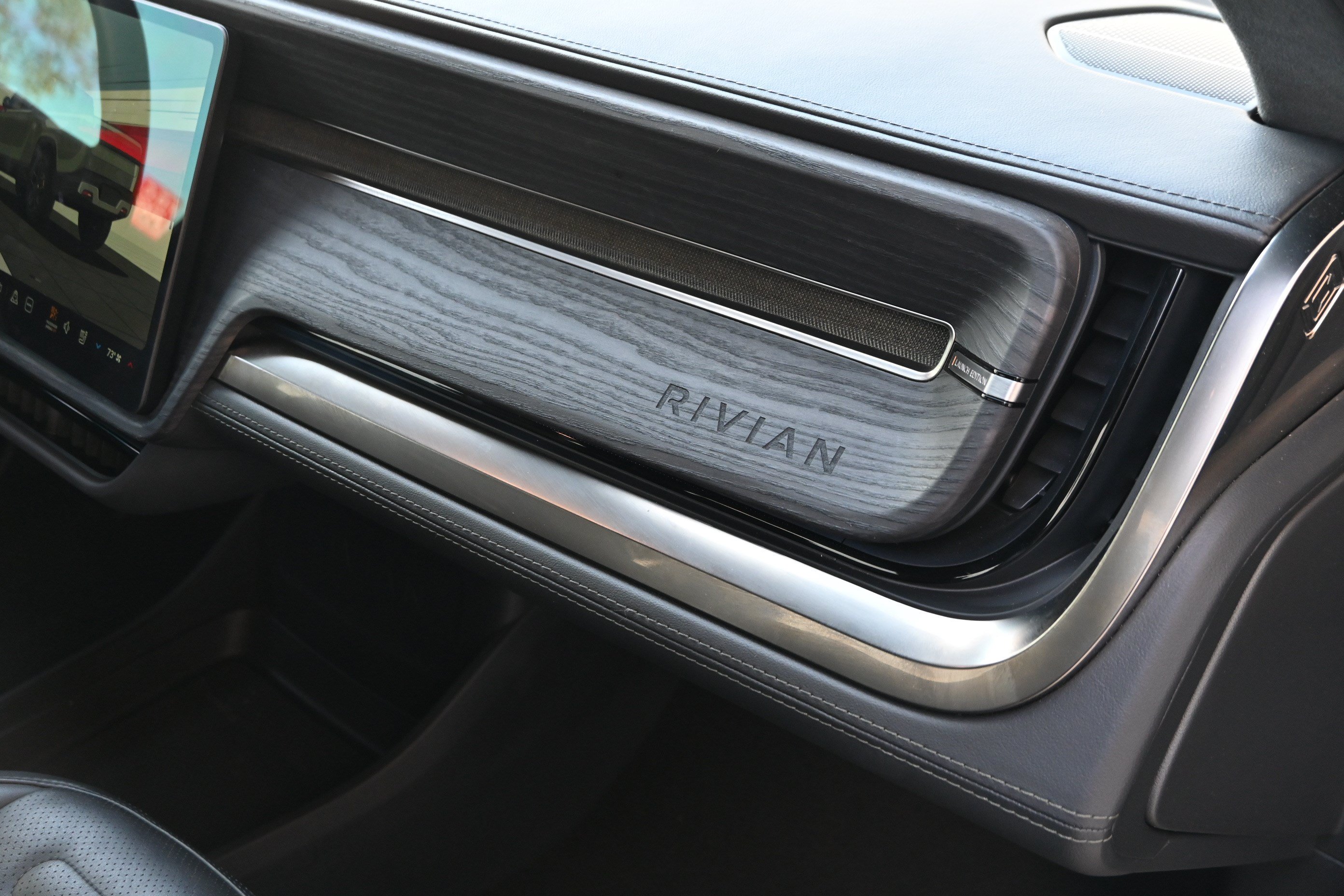 Used 2023 Rivian R1T Launch Edition AWD/4WD image 23