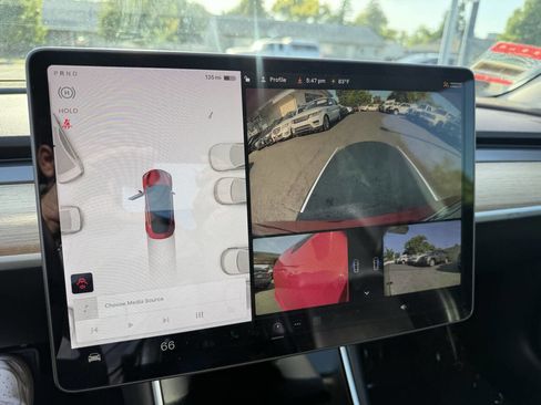 Used 2018 Tesla Model 3 Long Range RWD image 9