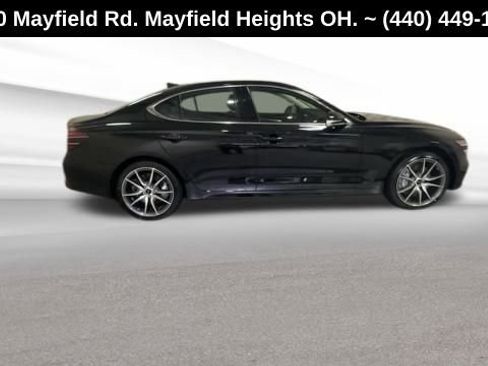 Used 2025 Genesis G70 2.5T image 40