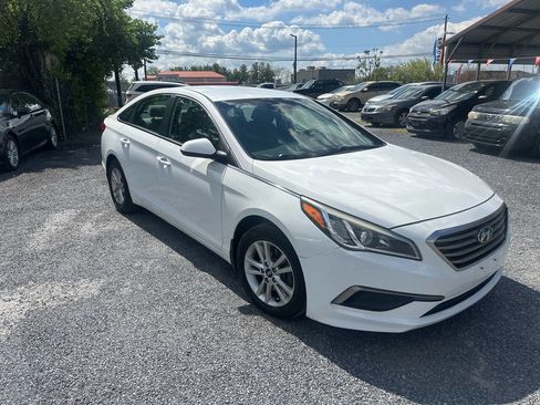 Used 2016 Hyundai Sonata SE FWD image 7