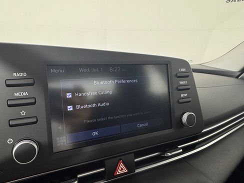 Used 2025 Hyundai Elantra SE FWD image 20