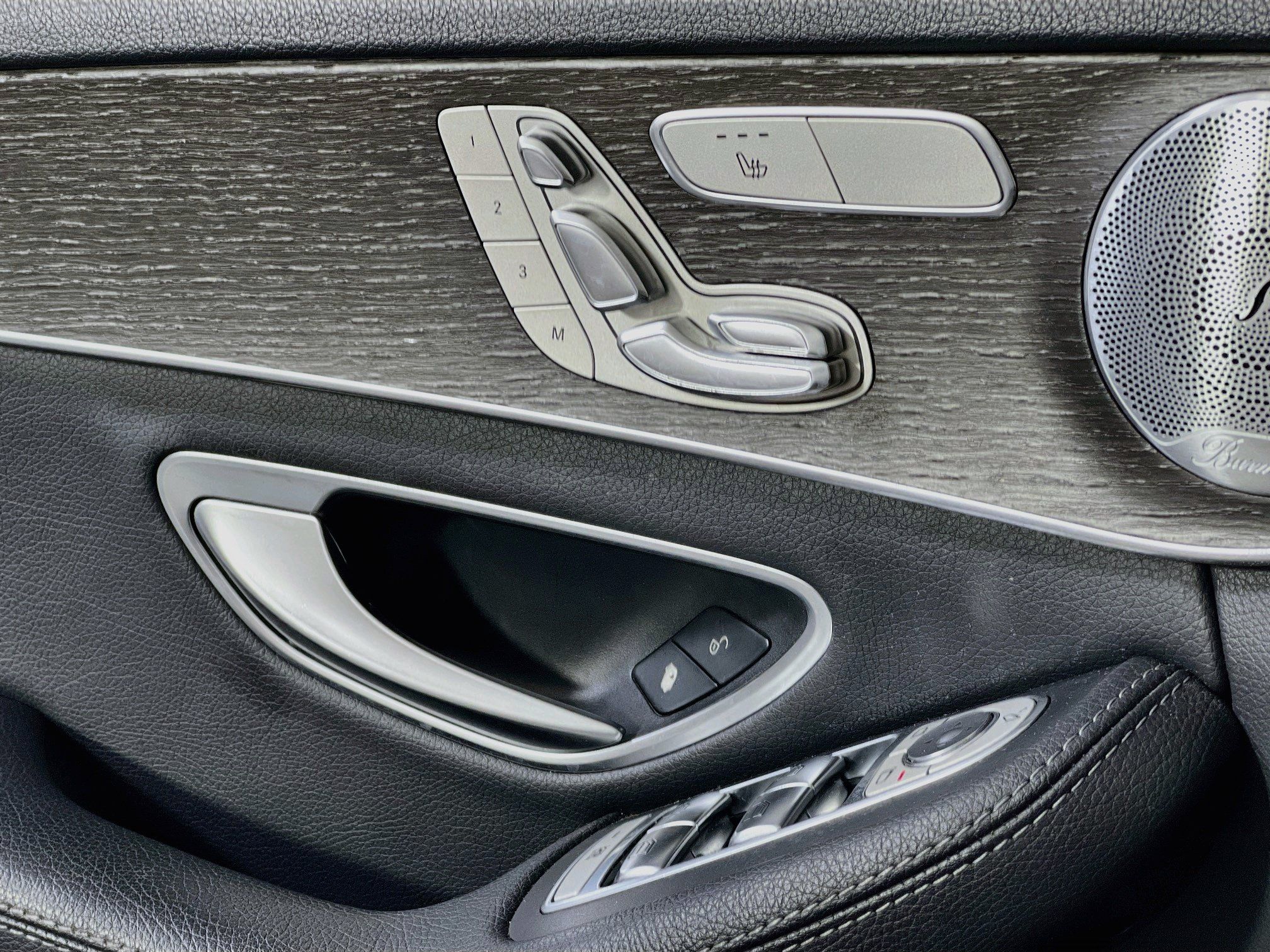 Used 2019 Mercedes-Benz C 300 4MATIC Sedan image 19