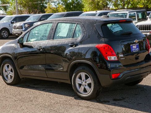 Used 2020 Chevrolet Trax LS FWD image 7