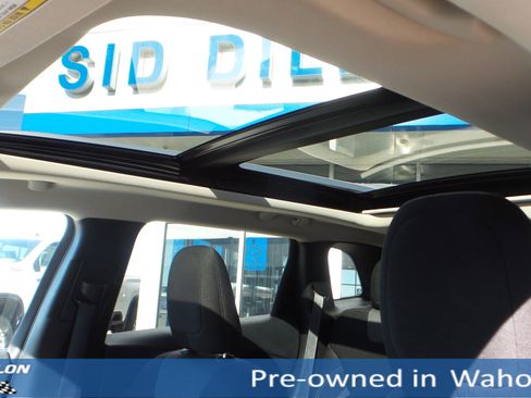 Used 2014 Jeep Cherokee Latitude w/ Comfort/Convenience Group image 10