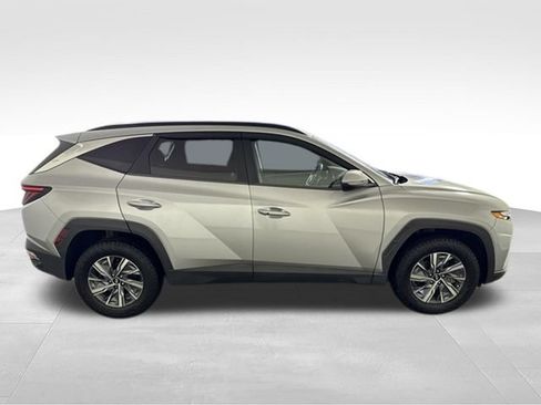 Used 2022 Hyundai Tucson Blue AWD/4WD image 9