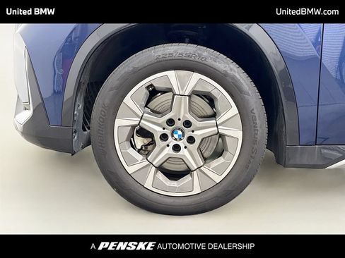 Used 2025 BMW X1 xDrive28i AWD/4WD image 2