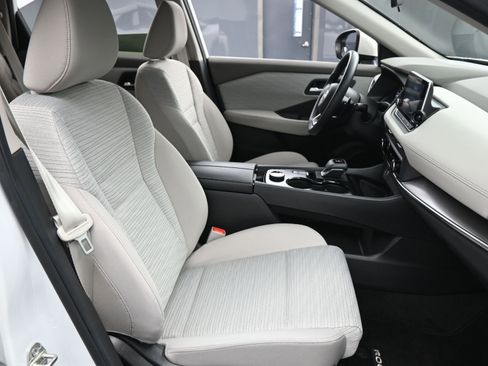 Certified 2023 Nissan Rogue SV image 15