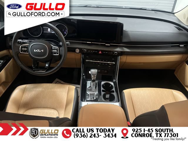 Used 2024 Kia Carnival EX FWD image 11