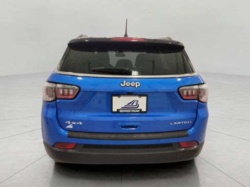 Used 2025 Jeep Compass Limited AWD/4WD image 25