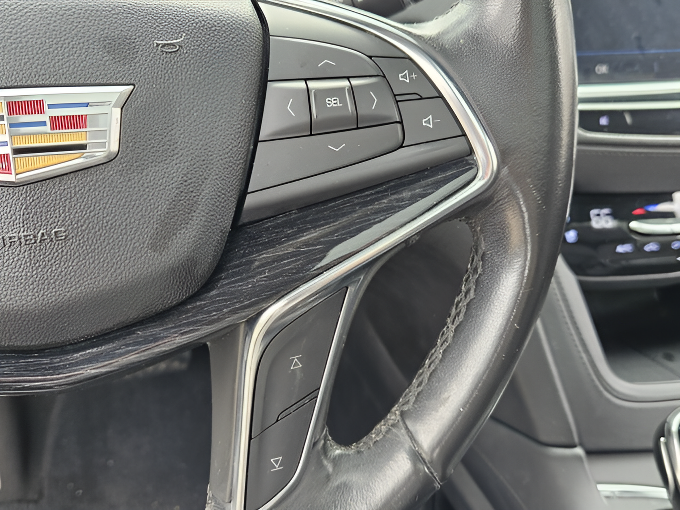 Used 2020 Cadillac XT5 Premium Luxury AWD/4WD image 21