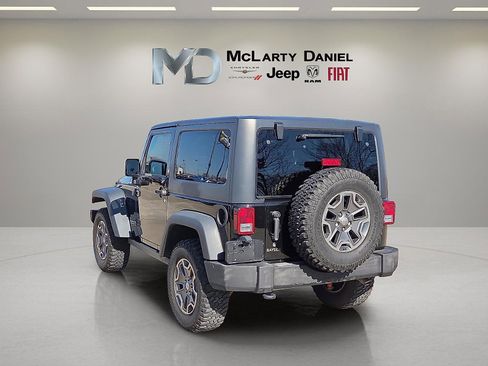 Used 2018 Jeep Wrangler Rubicon w/ Dual Top Group image 4