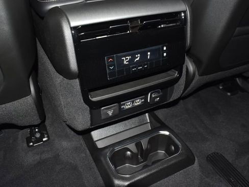 New 2026 Jeep Grand Wagoneer 4WD image 30