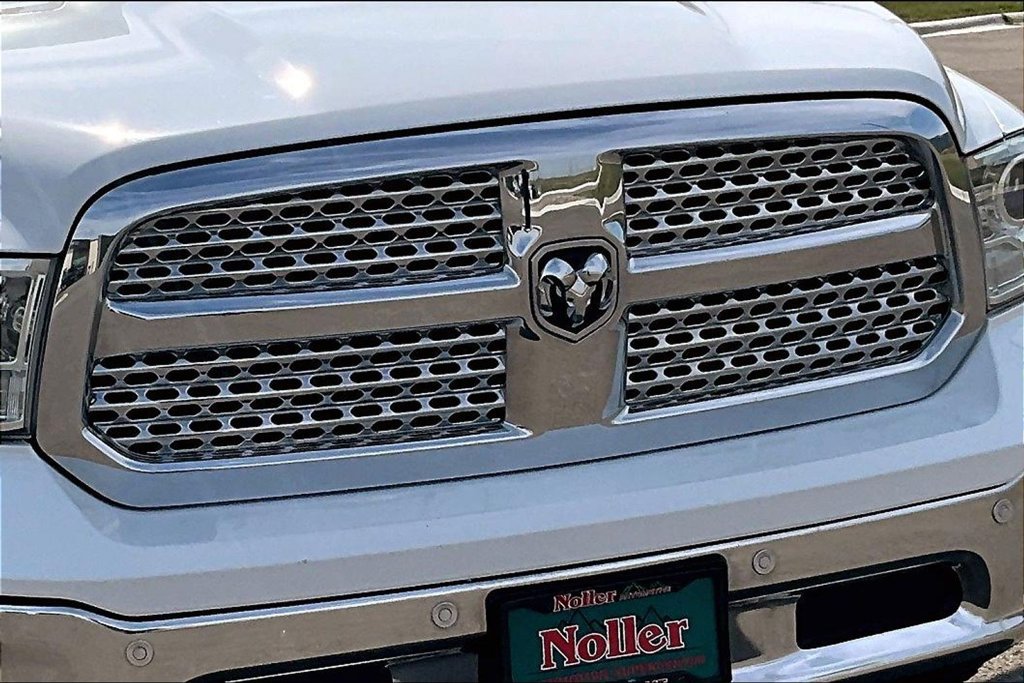 Used 2018 RAM 1500 Laramie AWD/4WD image 28