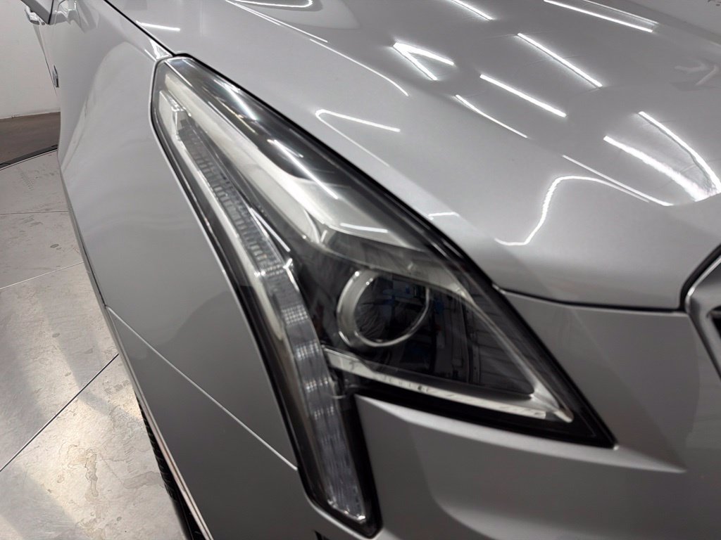 Used 2017 Cadillac XT5 Luxury FWD image 10