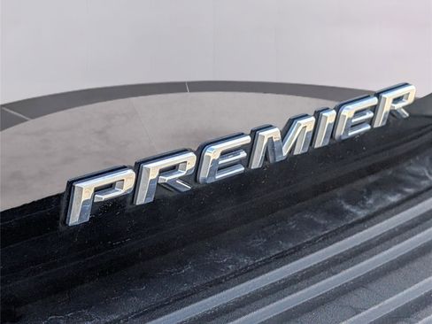 Used 2024 Chevrolet Tahoe Premier image 32
