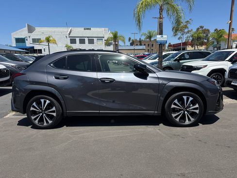 Used 2025 Lexus UX 300h AWD image 5