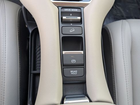 Used 2026 Honda HR-V EX-L image 26