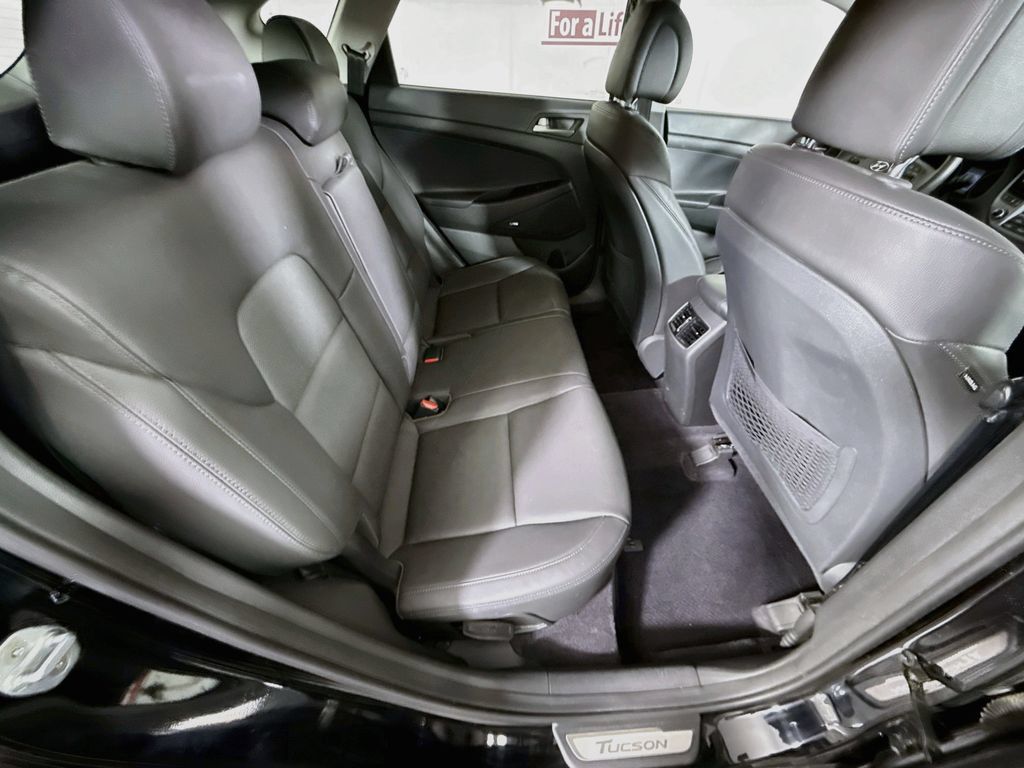 Used 2018 Hyundai Tucson Limited AWD/4WD image 29