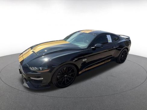Used 2022 Ford Mustang GT Premium w/ GT Performance Package RWD image 8