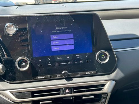 Used 2024 Lexus RX 350h w/ Accessory Package (K3) AWD/4WD image 18
