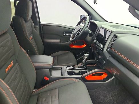 Used 2022 Nissan Frontier Pro-X w/ Technology Package image 24