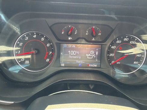 Used 2019 Chevrolet Camaro LT RWD image 16