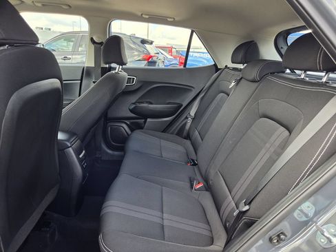 Used 2026 Hyundai Venue SEL FWD image 28