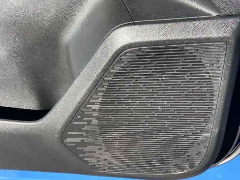 Used 2025 GMC Terrain Elevation w/ Technology Package II image 19