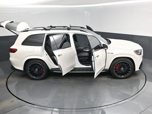 Used 2021 Mercedes-Benz GLS 63 AMG 4MATIC image 18