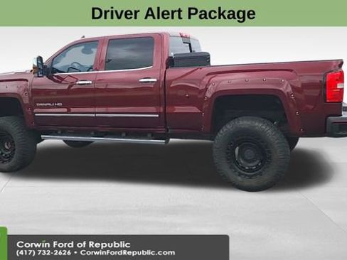 Used 2017 GMC Sierra 2500 Denali w/ Duramax Plus Package image 5