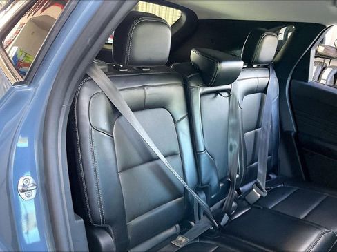 Used 2024 Ford Escape Platinum image 20