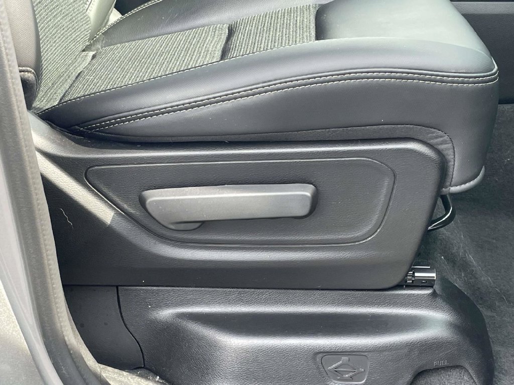 Certified 2024 RAM 1500 Big Horn AWD/4WD image 13